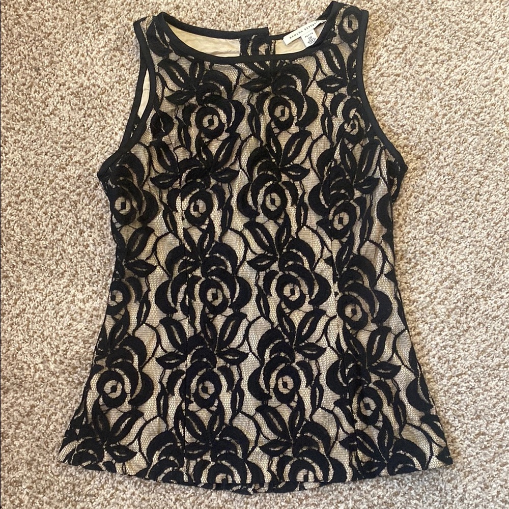 Banana Republic Ladies Black Lace w Cream Underlay Sleeveless Tank Top. Sz 0P